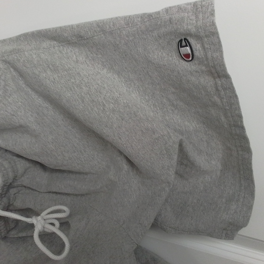 Champion Men's Shorts Medium Gray w/ Pockets Pre-owned - Picture 4 of 4